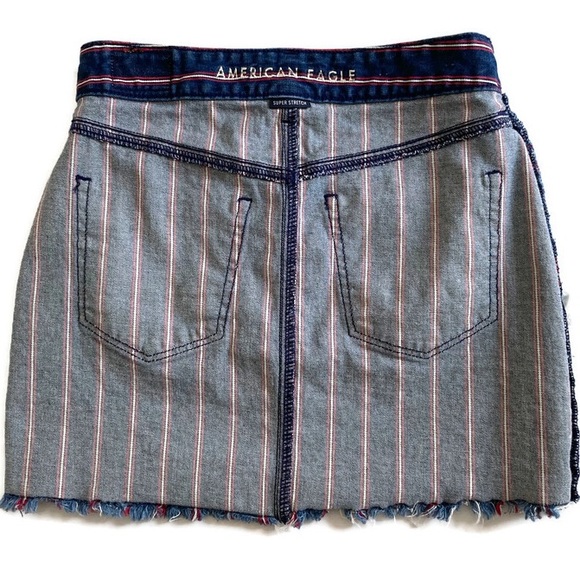 American Eagle High Rise Striped Denim Mini Skirt Frayed Hem Patriotic RWB - Picture 9 of 10